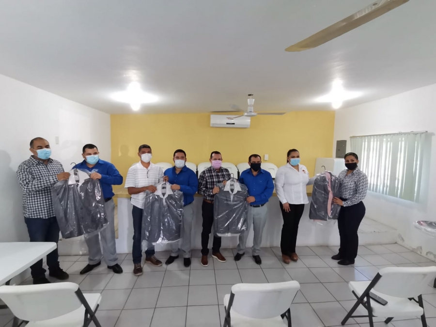 ENTREGA DE UNIFORMES DE INVIERNO 2020, STASAM.
